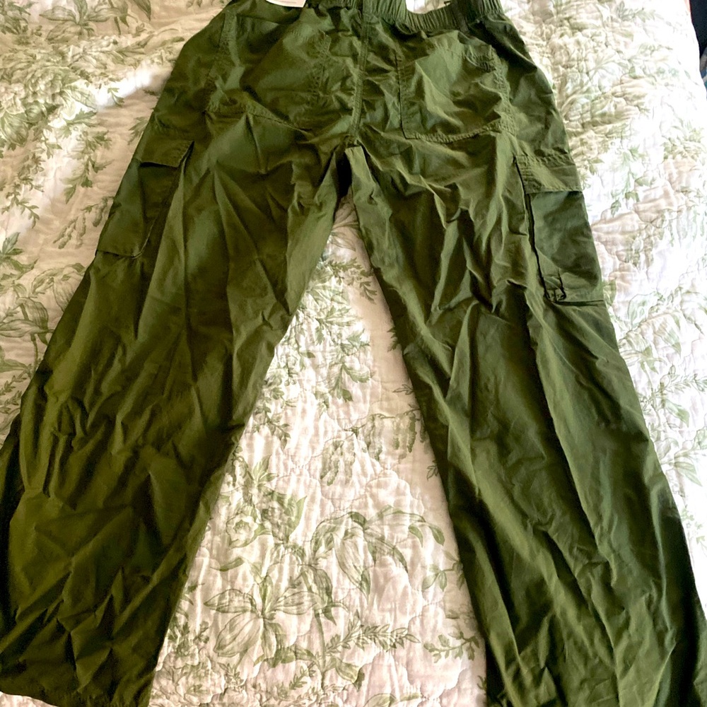 Army Green Cargo Pants